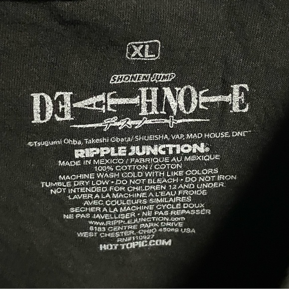 Death Note Chibi Hot Topic Cropped Short-Sleeved Shirt Size XL - Picture 3 of 4